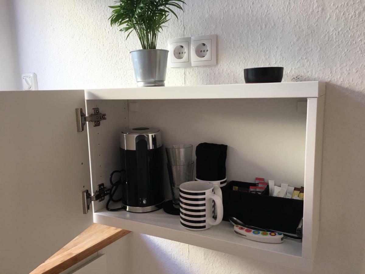 Zentral Gelegenes Ferienzimmer Moellner Seestrasse Exterior foto